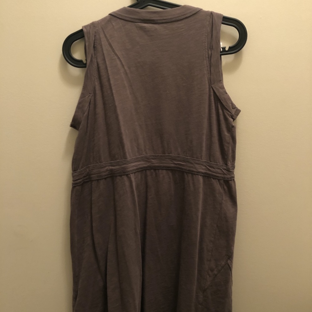 Vest - Picture 5 of 5